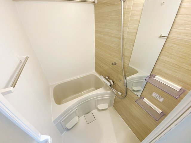 エクセラン中浦和の浴室