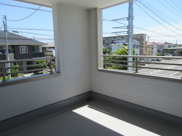 【仲介手数料無料】新築戸建　熊谷市万平町2-164（全4棟）のバルコニー