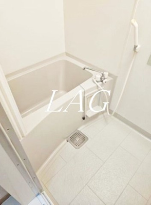 【浴室】 | コーポ・サンロード | お風呂です。