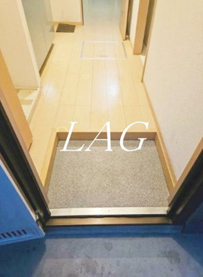 【玄関】 | コーポ・サンロード | 玄関です。