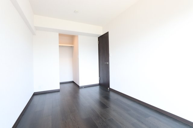 エール中島（１Ａ）の洋室