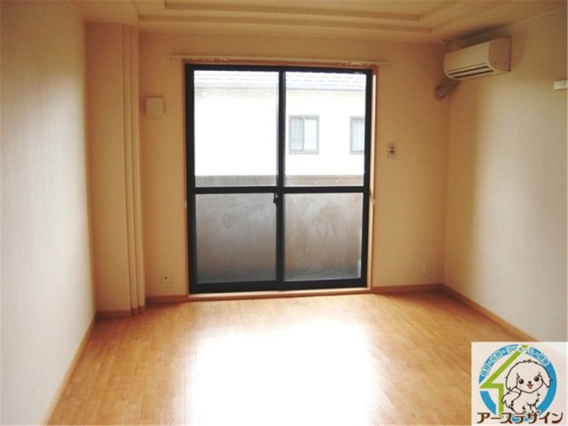 メープルガーデンの居間・リビング|パース写真