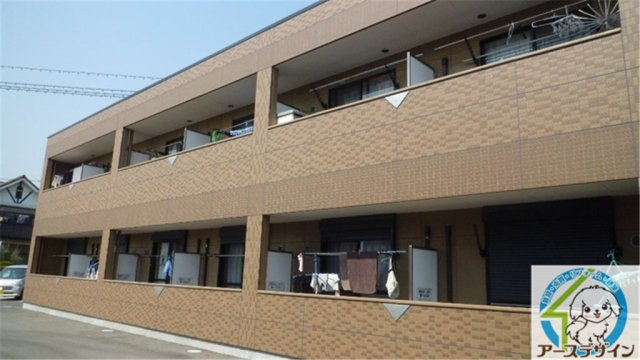 メープルガーデンのバルコニー|パース写真