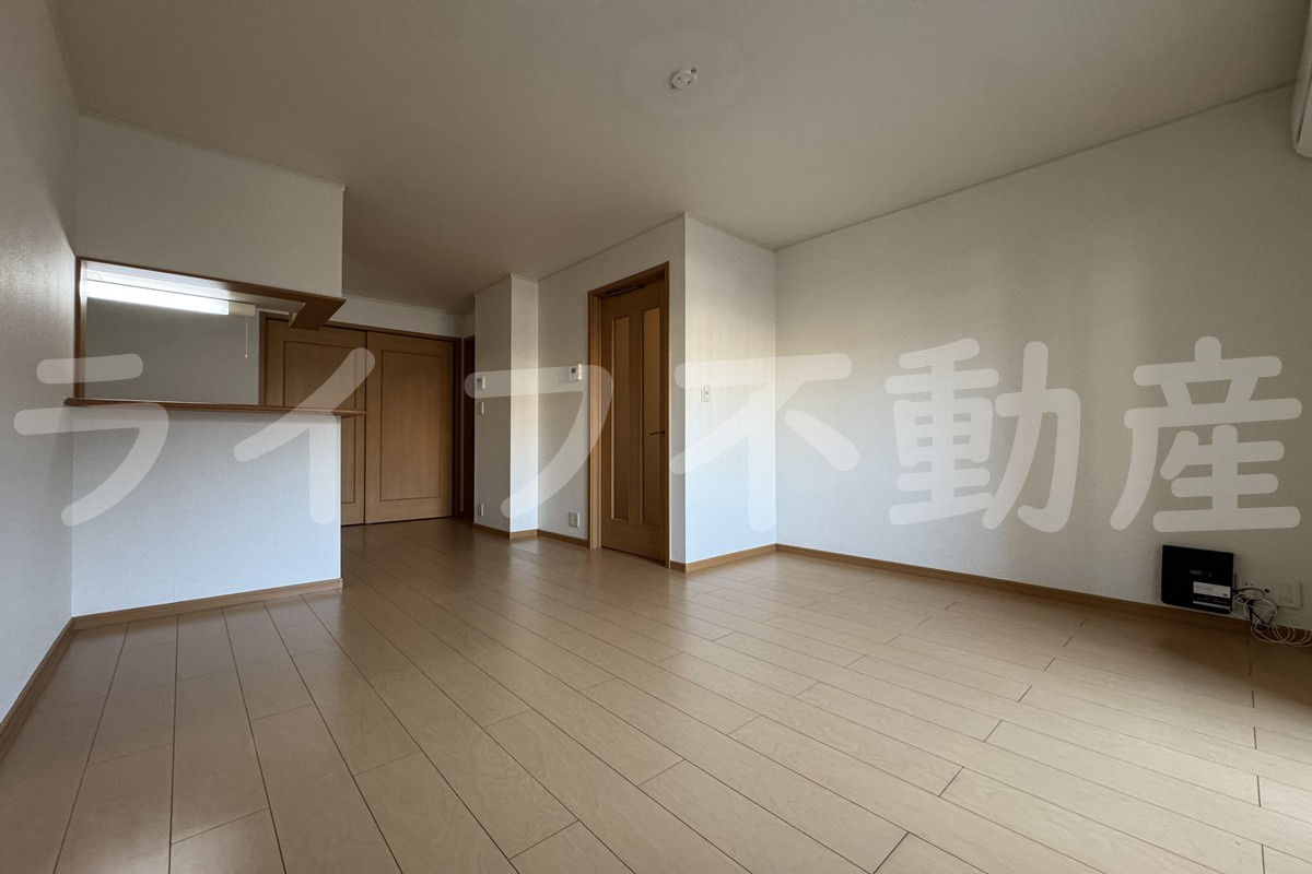 メゾン・みのうらの居間・リビング|ゆったりとした居間です