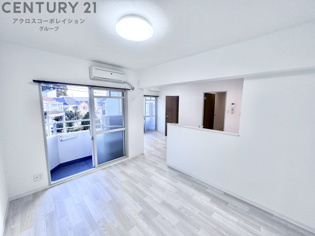 エトワール甲陽の居間