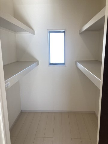 リーブルガーデンＳ第13吉岡町下野田　3号棟の収納|2階洋室1収納：ウォークインクローゼット2です。
