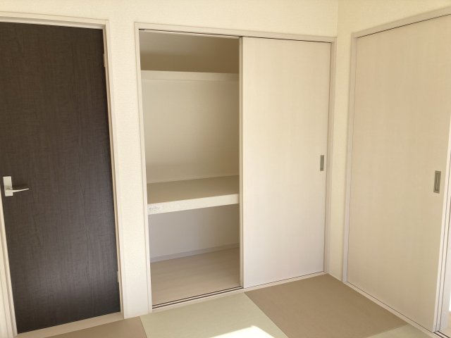 リーブルガーデンＳ第13吉岡町下野田　3号棟の収納|和室収納も充実♪