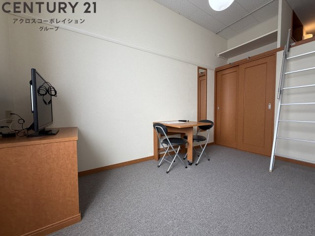 レオパレスアクティ2の居間