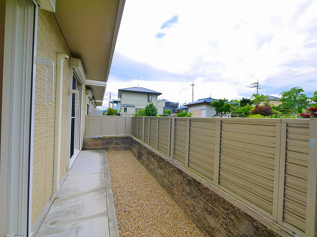 グランディール六条緑町の庭|お庭の付いた物件です