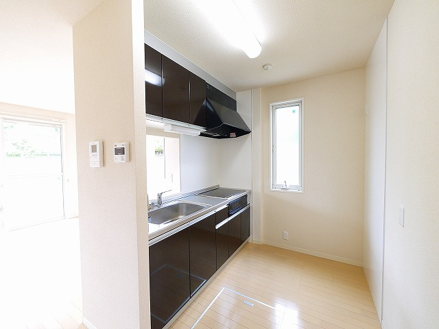 グランディール六条緑町のキッチン|使いやすいキッチンです