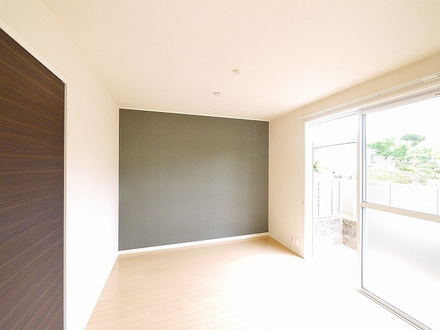 グランディール六条緑町の洋室|ゆったりした洋室です