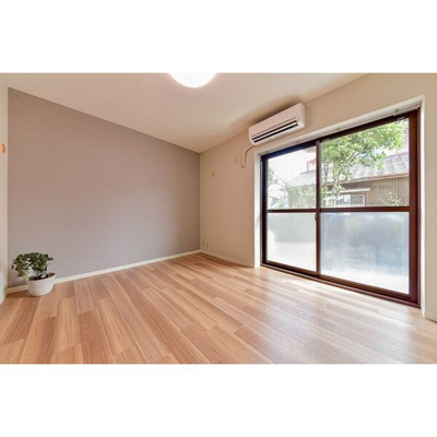 【寝室】 | アピエス5