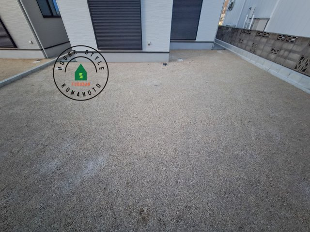 合志市御代志第2-2棟(2号棟)の庭|お庭で自由な時間を過ごせます。