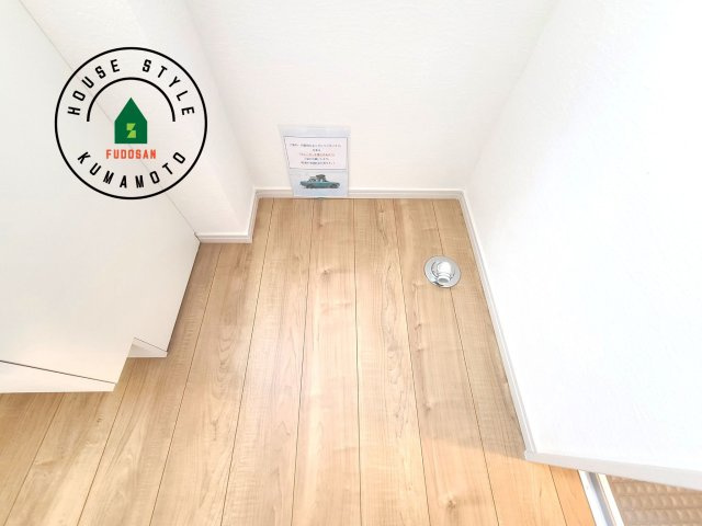 合志市御代志第2-2棟(2号棟)の内観：施工例|ランドリースペースとなります。広々して有効的にご使用できます。 