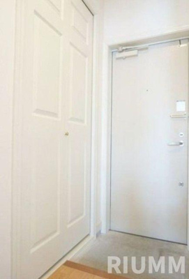 【玄関】 | メゾン・プルミエ１３６