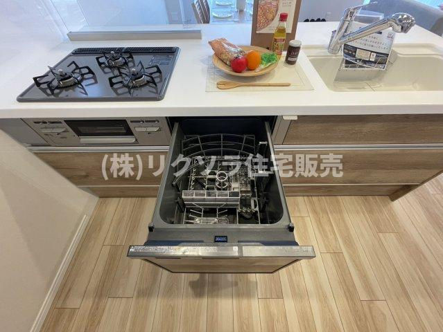 メゾン枚方岡山手の設備|食器洗い乾燥機
■物件内覧・資金計画相談・住宅ローン相談、リフォーム相談、お問合せ受付中■
※当日・翌日のご内覧、ご相談はお電話でのお問合せがスムーズです！