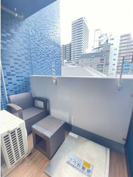 PHOENIX新大阪のバルコニー