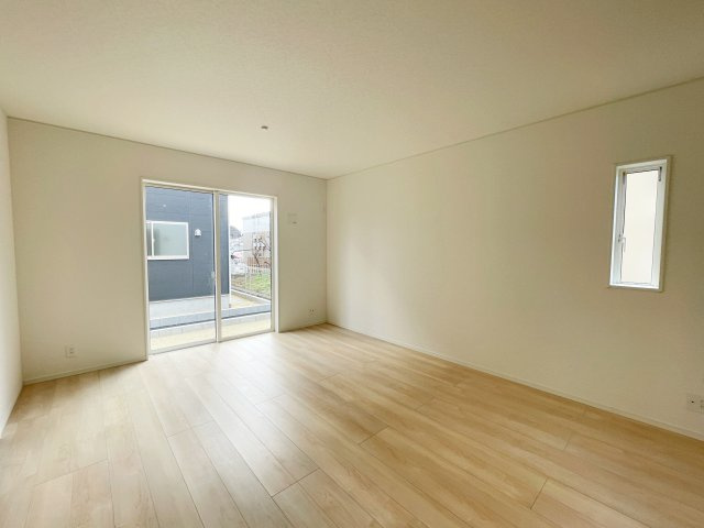 新築戸建・新築建売　いわき市小名浜南富岡第1　小名浜西小・小名浜第一中の居間・リビング