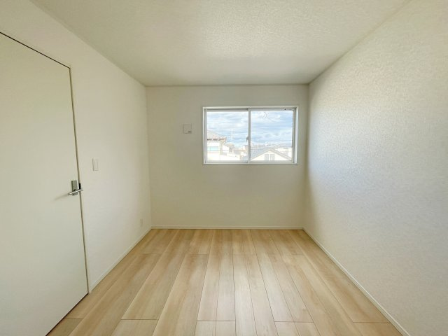 新築戸建・新築建売　いわき市小名浜南富岡第1　小名浜西小・小名浜第一中の洋室