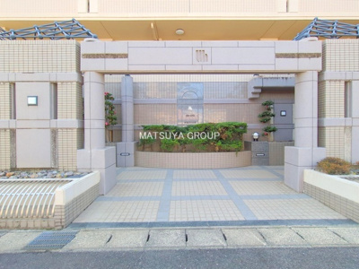 【エントランス】 | グローリアス安城日の出町