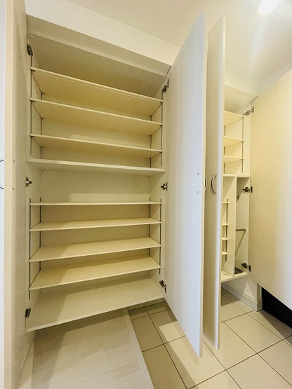 【収納】 | エンクレストベイサイド通り