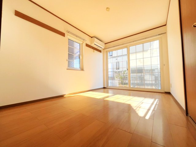 プリムローズBの洋室