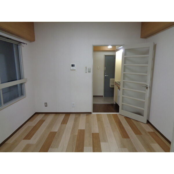 プリンセス今池の居間・リビング