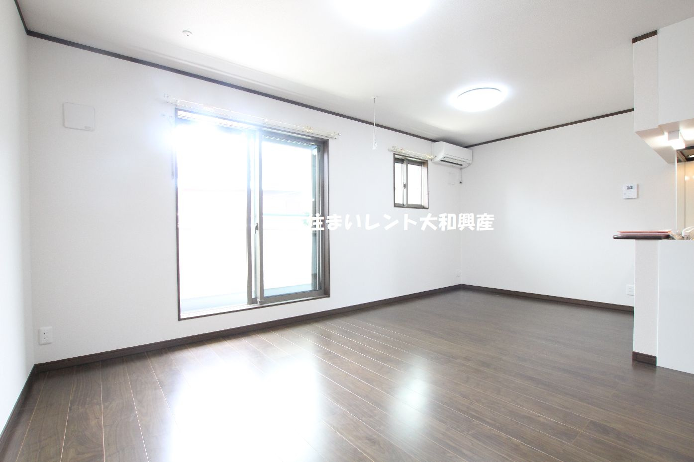 ベルフールの居間・リビング