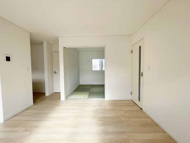 新築戸建・新築建売　いわき市小名浜南富岡第1　小名浜西小・小名浜第一中の居間・リビング