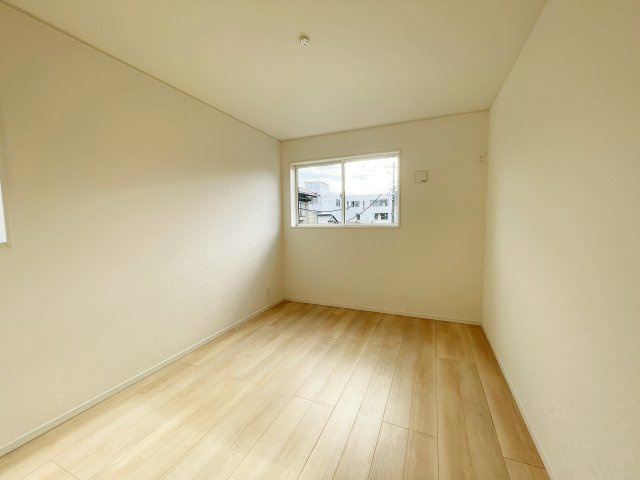 新築戸建・新築建売　いわき市小名浜南富岡第1　小名浜西小・小名浜第一中の洋室