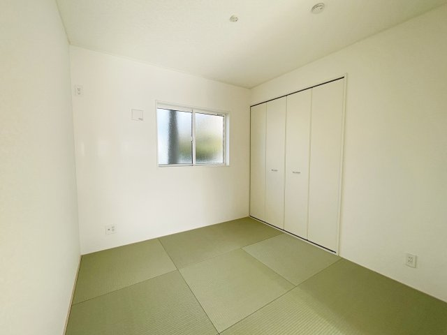 新築戸建・新築建売　いわき市小名浜南富岡第1　小名浜西小・小名浜第一中の和室|畳は足触りがいいので裸足で歩いても気持ちがいいです！