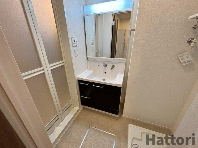 ブリリアンスの独立洗面台