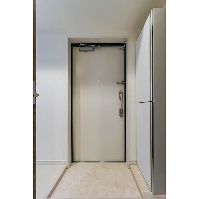 エスタート両国の玄関