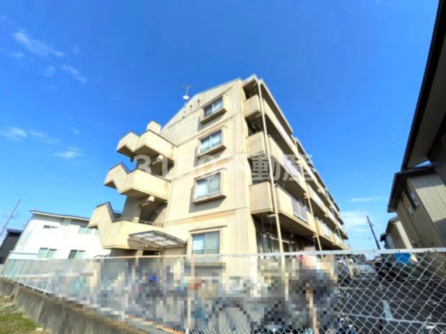 エステート上松の外観