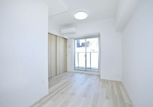 TENAS泉(テナス泉)の内装