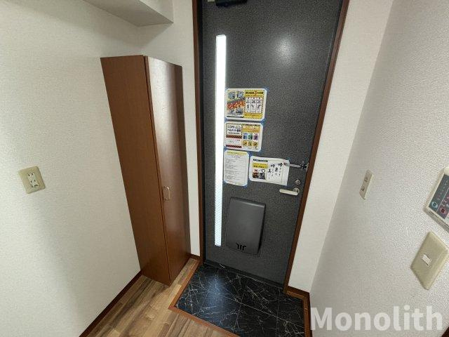 ドルチェ若宮の玄関