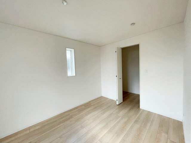 新築戸建・新築建売　いわき市小名浜南富岡第1　小名浜西小・小名浜第一中の洋室