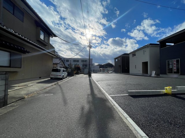 新築戸建・新築建売　いわき市小名浜南富岡第1　小名浜西小・小名浜第一中の前面道路含む現地写真