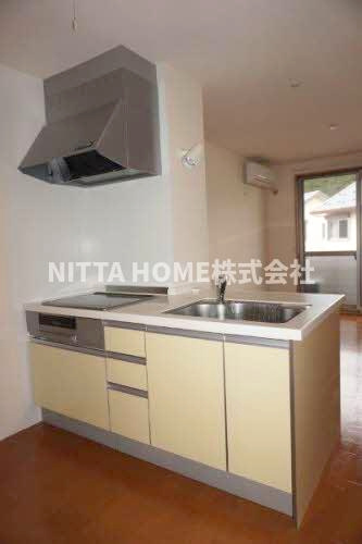 マ・メゾンＫｏｈのキッチン|お掃除のしやすいＩＨクッキングヒーター◎