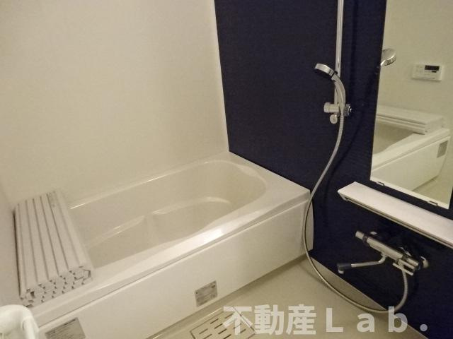 フォレスト御幸の浴室