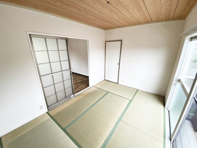 OBハイツの和室