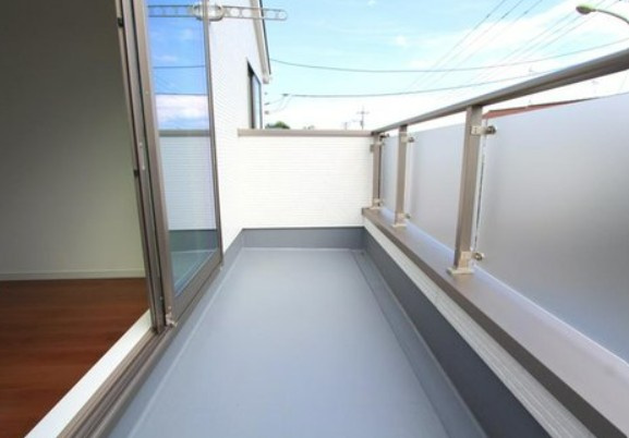 【中古】鶴ヶ島市南町中古住宅のバルコニー|陽当り良好なバルコニーです！