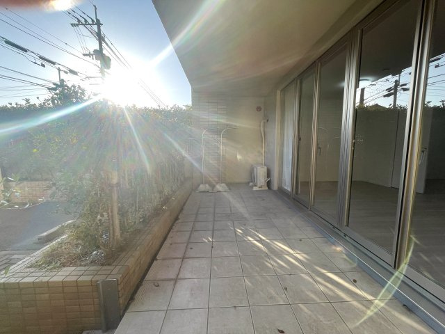 ブライトンヒルズ藤崎のバルコニー|テラスもついていて陽当たり良好です♪