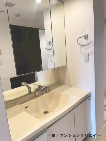 ドゥウエル文京のキッチン|対面式のカウンターキッチン