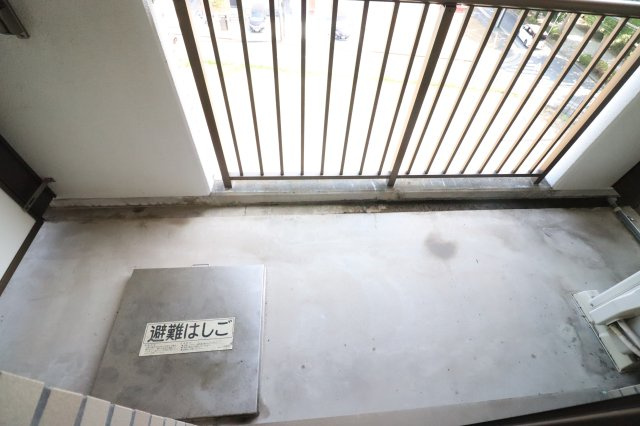 T’s garden都筑ふれあいの丘のバルコニー|同間取り別室の写真です。現況優先