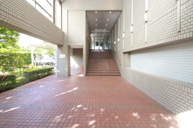 T’s garden都筑ふれあいの丘のロビー