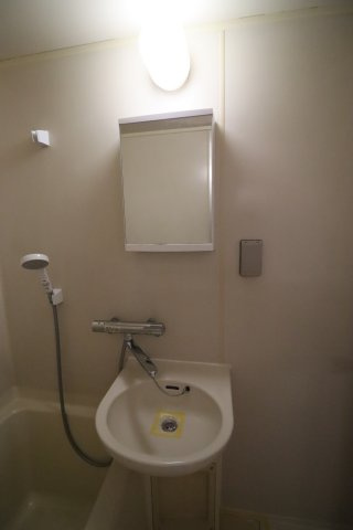 T’s garden都筑ふれあいの丘の洗面所|同間取り別室の写真です。現況優先