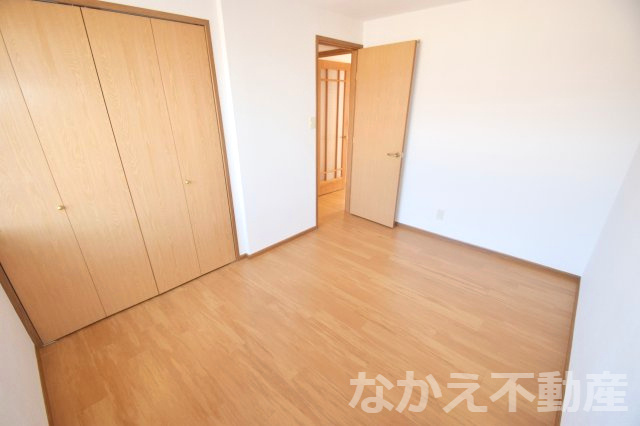 【寝室】 | 落ち着いて過ごせるお部屋なので、寝室にいかがでしょうか