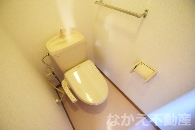 【トイレ】 | 落ち着いた色調のトイレです