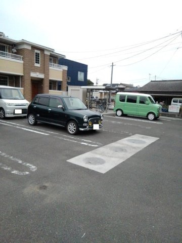 【駐車場】 | ヴィラ　フォーリスト | 駐車場です